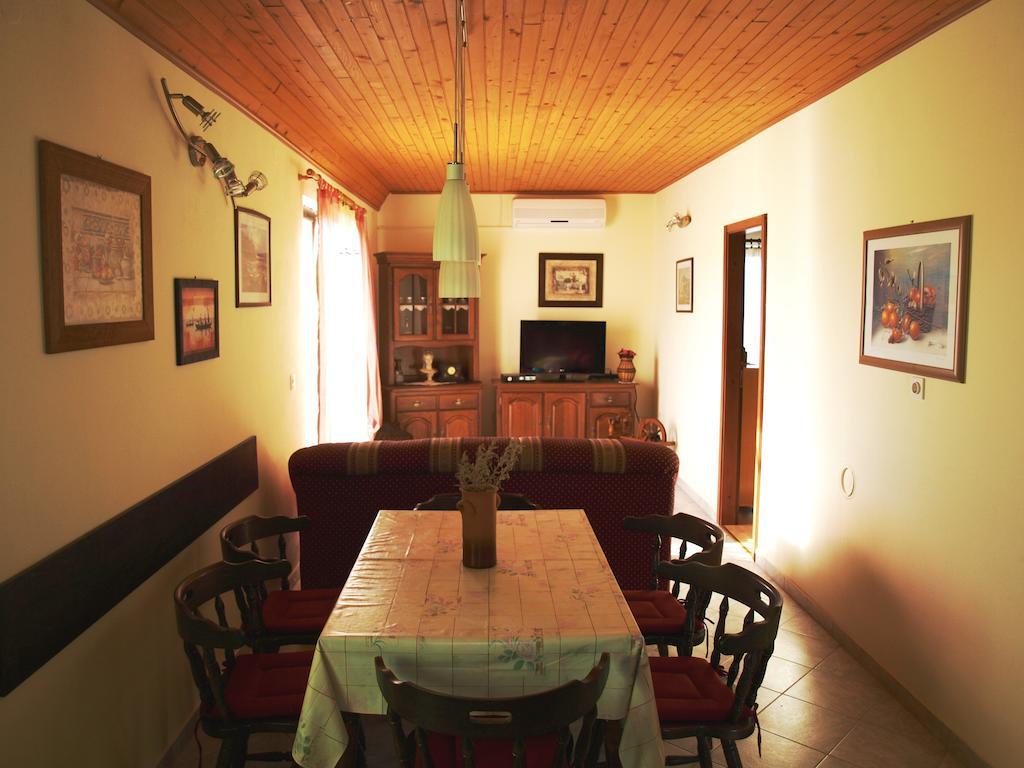 Apartment Zvonar Donji Okrug Quarto foto